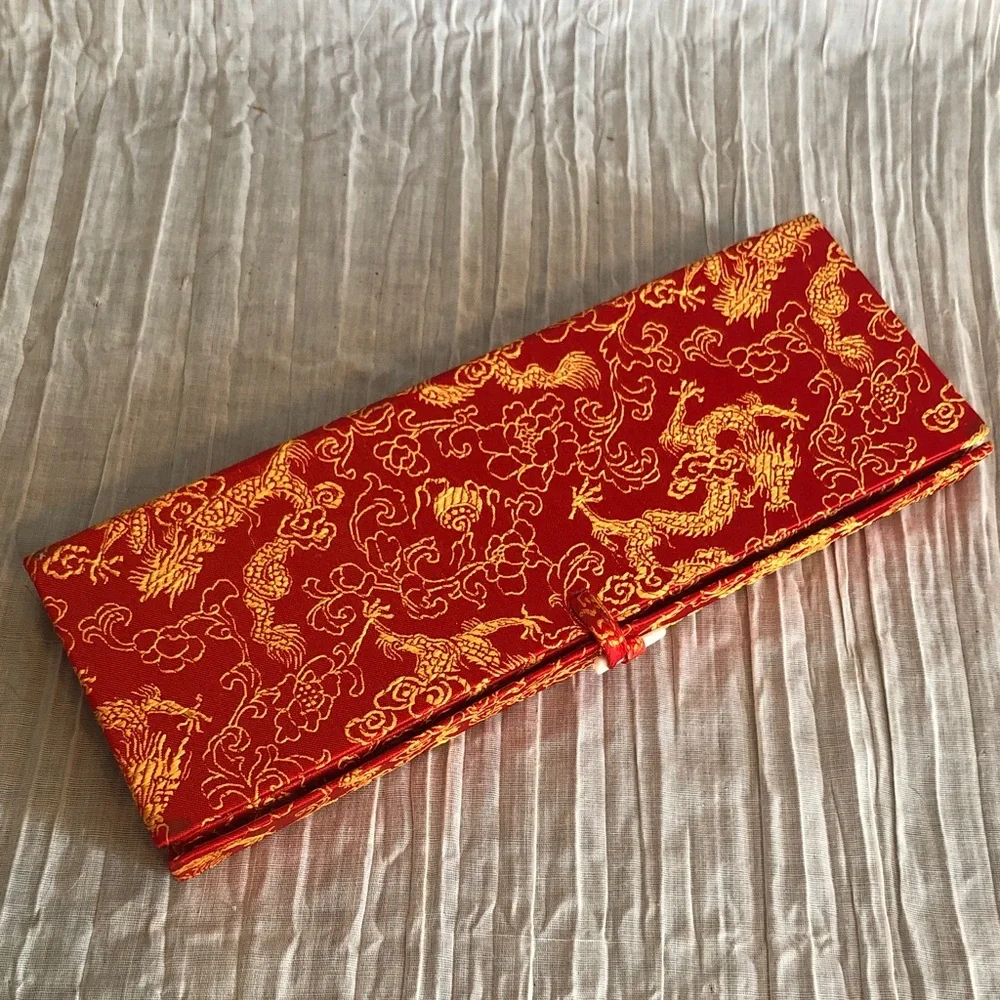 Chinese Scenery CHOPSTICKS set of 3 in red & gold serpent dragons storage box